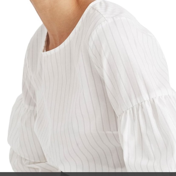 🚫SOLD🚫FREE WITH ANY PURCHASE - MADEWELL WHITE GRAY STRIPE RUFFLE SLEEVE TOP S - Picture 2 of 16